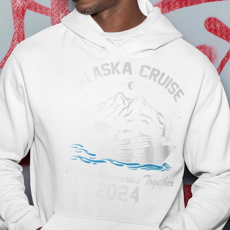 Alaska Cruise 2024 Matching Family Friends Group Alaskan Hoodie Funny Gifts