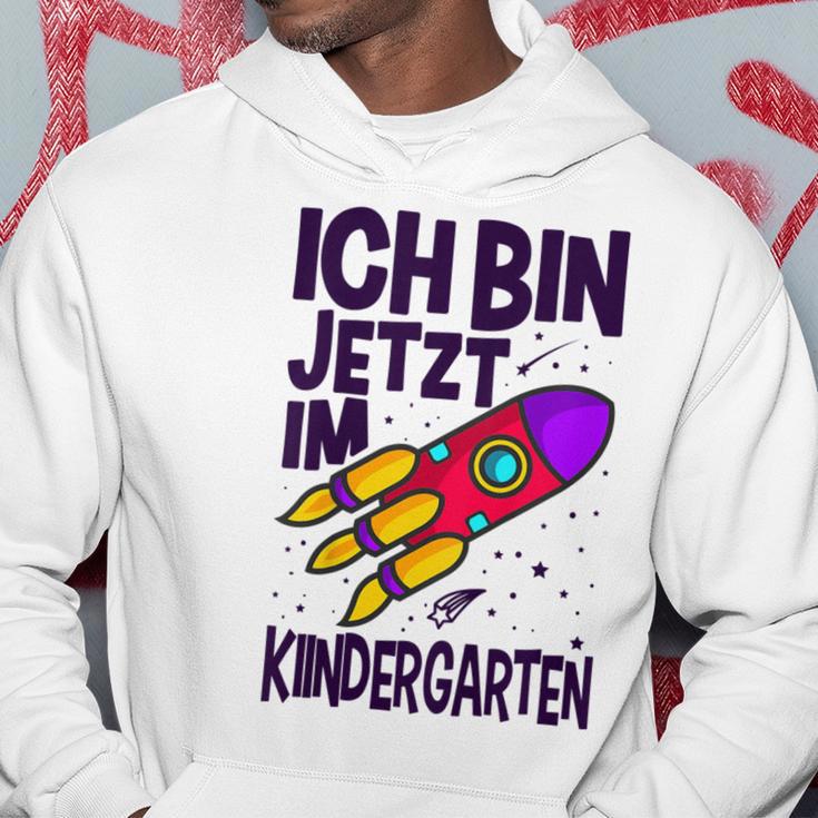 Kinder Hoodie Ich Bin Jetzt Im Kindergarten - Einschulungsgeschenk Lustige Geschenke