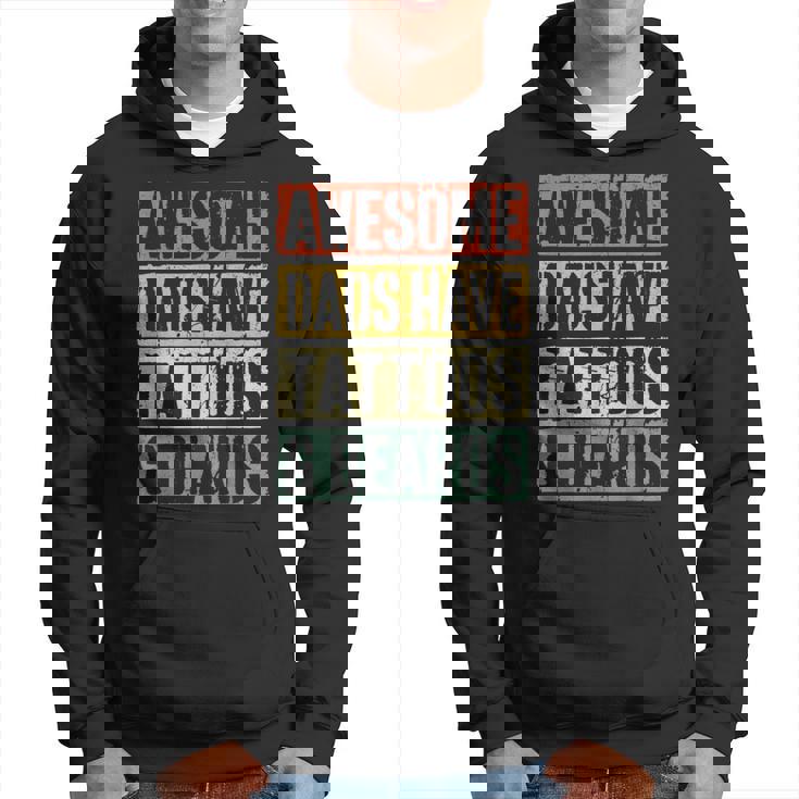 Hombre Awesome Dads Have Tattoos And Beards Día Del Padre Sudadera