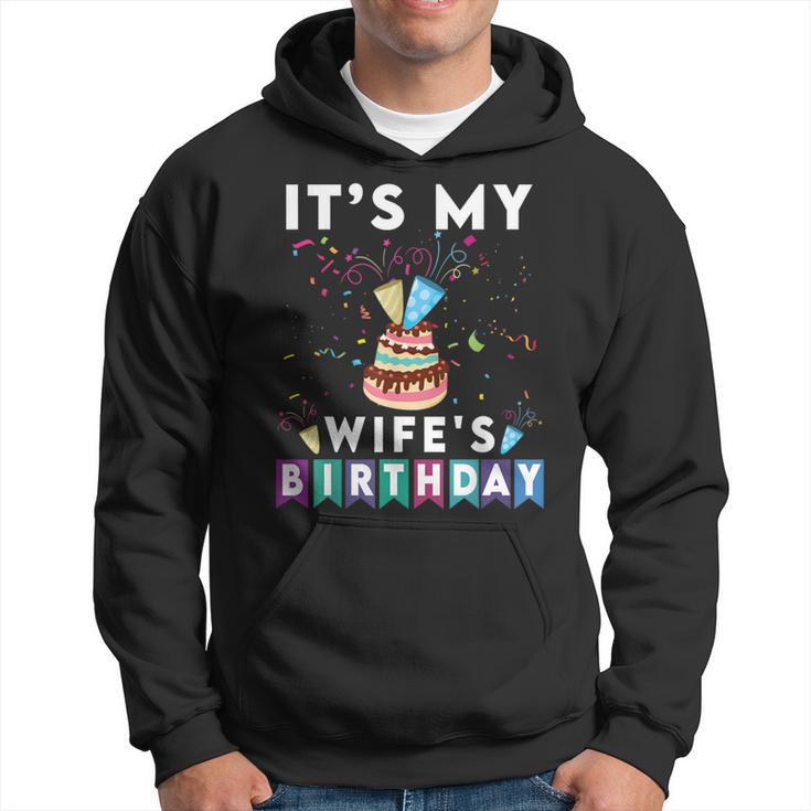 It's My Wife's Birthday Family Matching Confetti Cake Hoodie