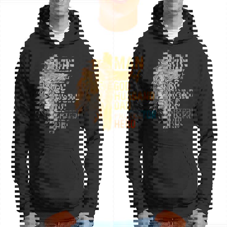 Man Of God Husband Daddy Protector Hero Lion Father's Day Hoodie