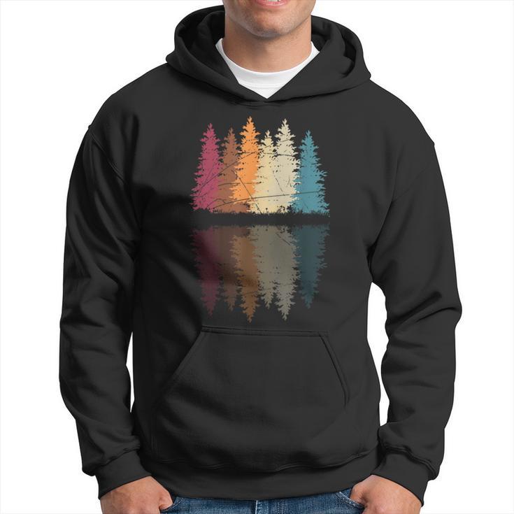 Schwarzes Hoodie Waldspiegelung, Aquarell Design