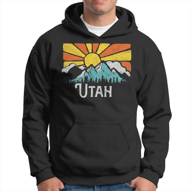 Utah Retro Mountains & Sun Eighties Style Vintage Hoodie