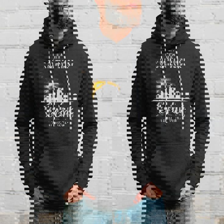 2024 Total Solar Skyline Eclipse In Cleveland Ohio April 8 Hoodie Gifts for Him