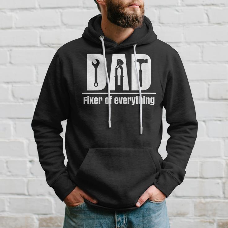 Bester Papa Reparieren Werkzeuge Reparaturenatertag Dad Mit-Ausschnitt Kapuzenpullover Geschenke für Ihn