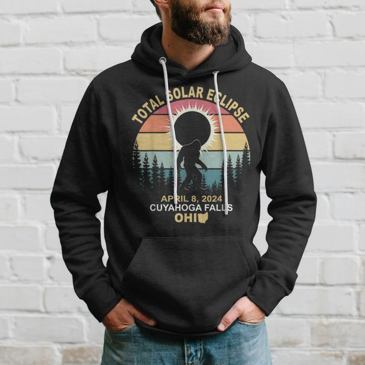 Bigfoot Cuyahoga Falls Ohio Total Solar Eclipse 2024 Hoodie Gifts for Him