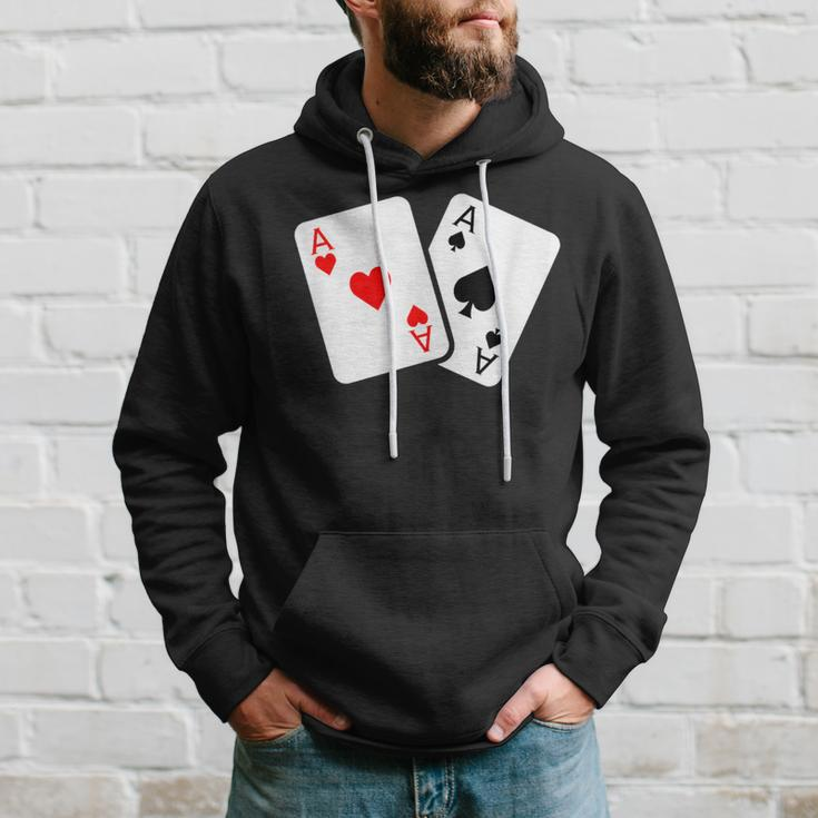 Card Game Spades And Heart As Cards For Skat And Poker Hoodie Geschenke für Ihn