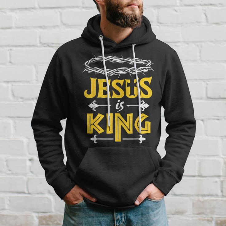 Christliches Hoodie Jesus is King mit Dornenkrone Design, Glaubensbekenntnis Tee Geschenke für Ihn