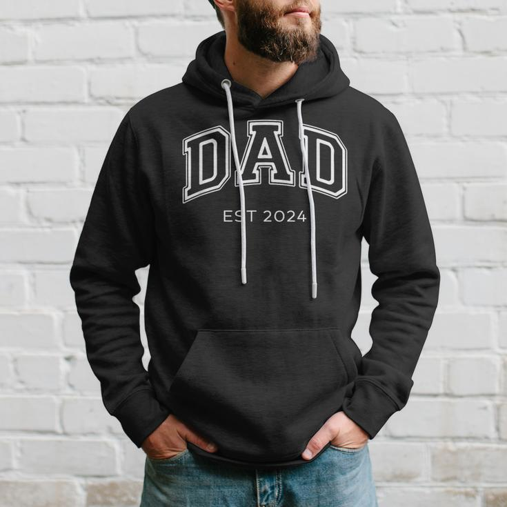 Dad Est 2024 Daddy Expect Baby Anniversary New Fathers Day Hoodie Gifts for Him