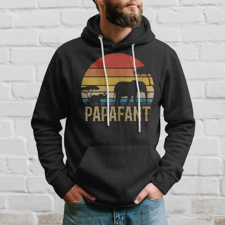 Damen Papafant Papa Elefant Retrointage Sunsetatertag Savanne Mit-Ausschnitt Kapuzenpullover Geschenke für Ihn