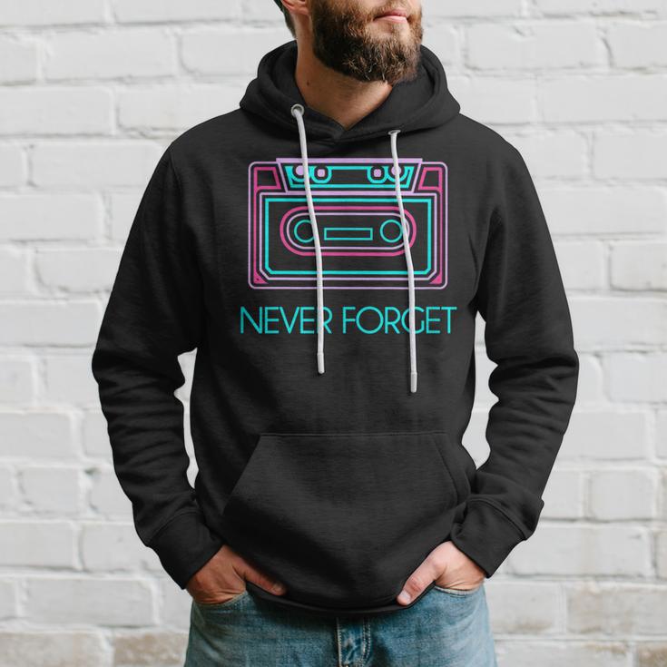 Never Forget Retro Cassette 80S 90S Outfit Hoodie Geschenke für Ihn