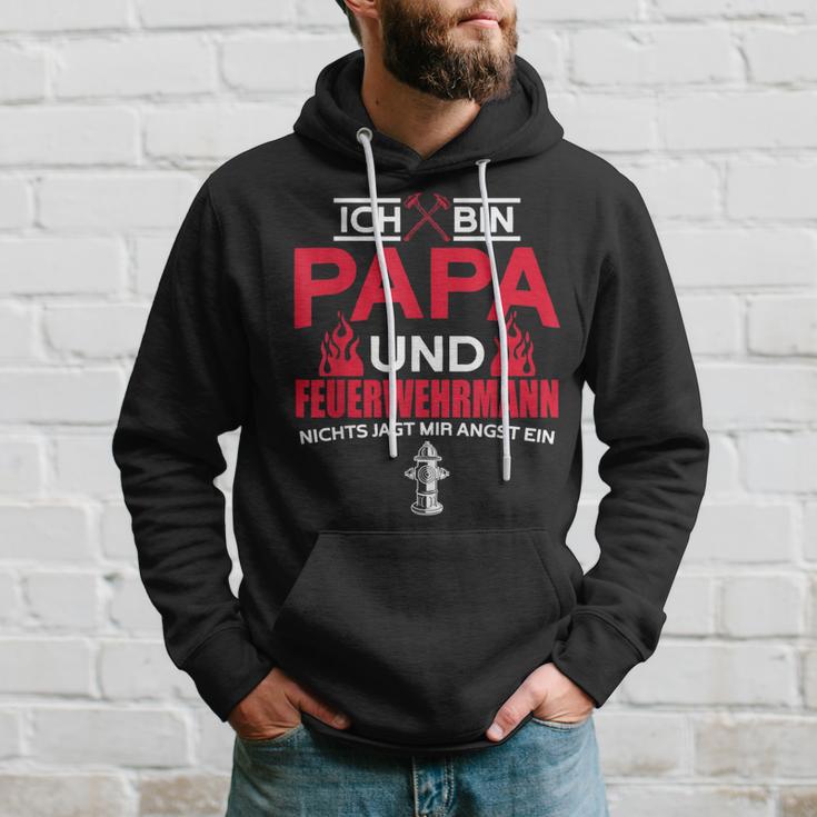 Ich Bin Papa Und Fireman Mir Jagd Nichts Angst Ein S Kapuzenpullover Geschenke für Ihn