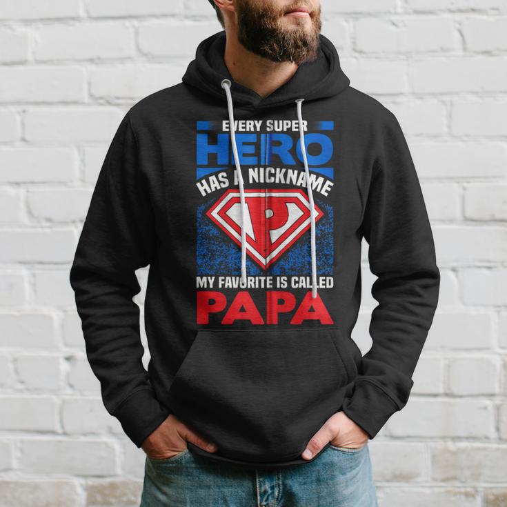 Jeder Superheld Hat Einen Spitznamen Mein Favorit Ist Papa Kapuzenjacke Kapuzenpullover Geschenke für Ihn