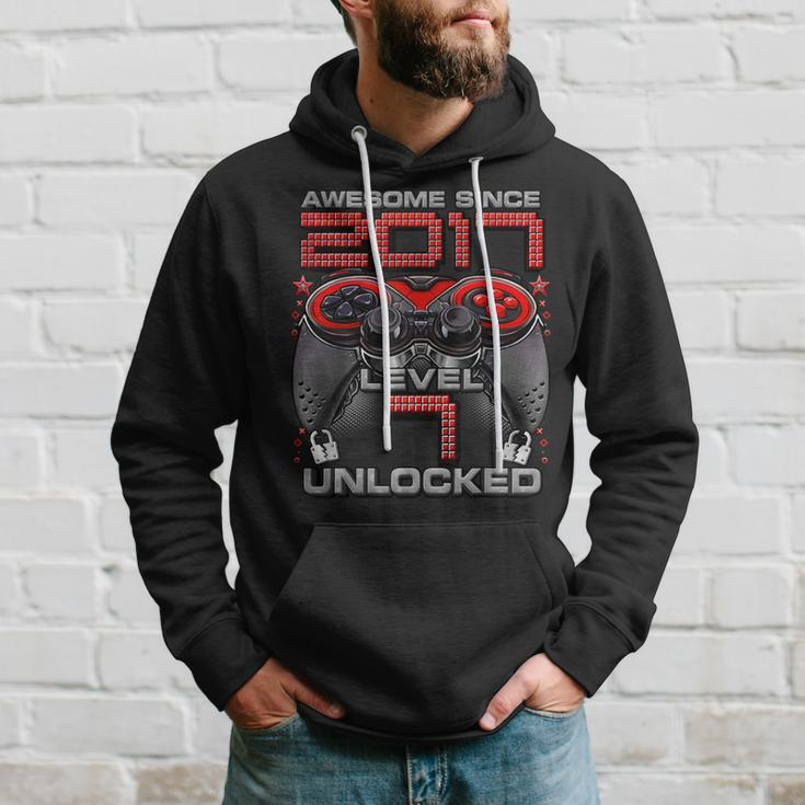 Level 7 Unlocked Awesome Since 2017 Gaming 7Th Birthday Hoodie Gifts for Him