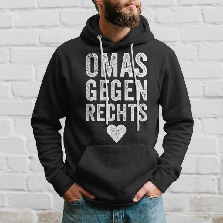 With 'Omas Agegen Richs' Anti-Rassism Fck Afd Nazis Hoodie Geschenke für Ihn
