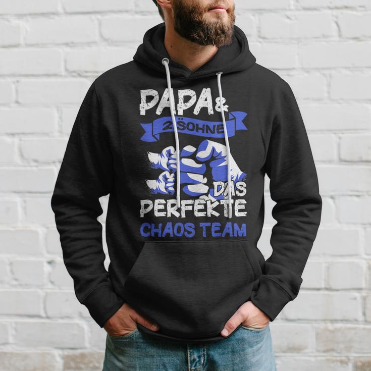 Papa 2 Söhne Perfekte Chaos Team Father's Day Kapuzenpullover Geschenke für Ihn