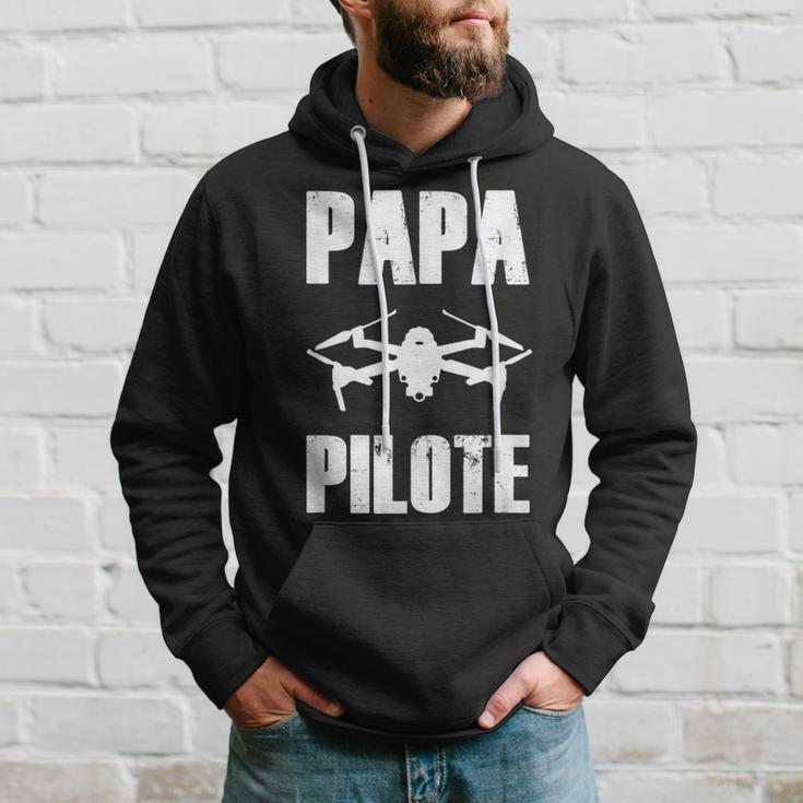 Papa Pilot Drohne Geschenk Drohnen Humor Fliegenatertag Kapuzenpullover Geschenke für Ihn