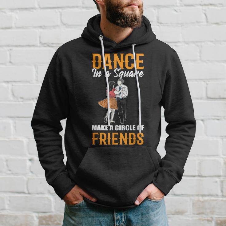 Square Dance Tanz In Einem Quadrat Bilde Einen Freundeskreis German Hoodie Geschenke für Ihn