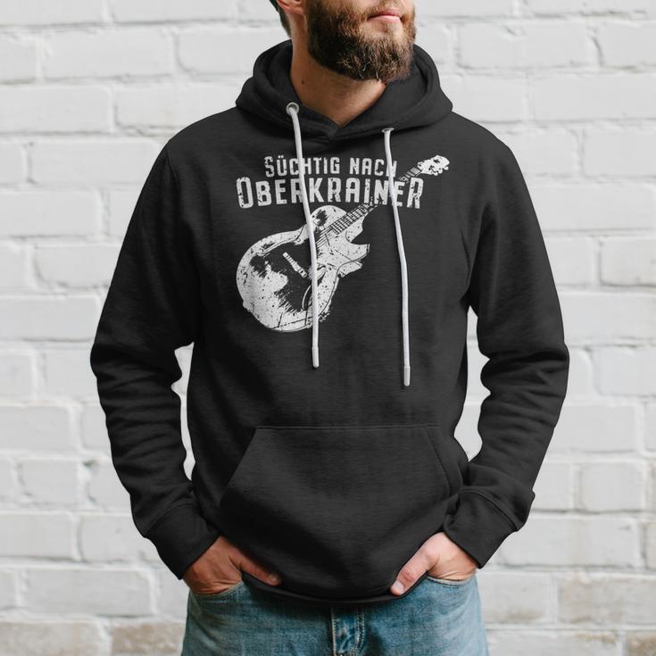 Süchtig nach Oberkrainer Herren Hoodie - Fan-Kleidung in Schwarz Geschenke für Ihn