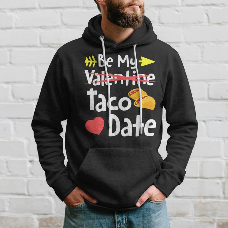 Be My Taco Date Valentine's Day Pun Mexican Food Joke Hoodie Gifts for Him