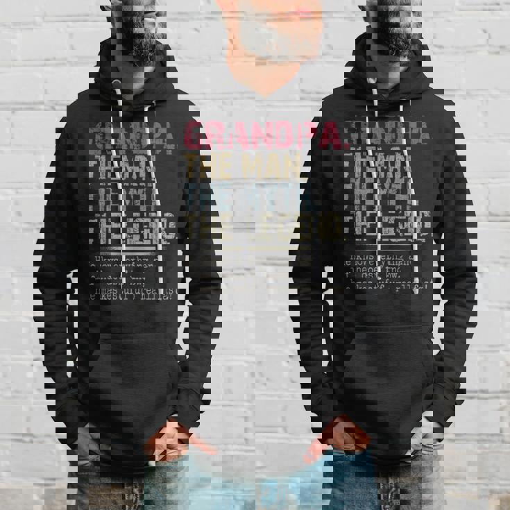 Vintage Grandpa Man Myth Legend Retro He Know Everything Hoodie Gifts for Him