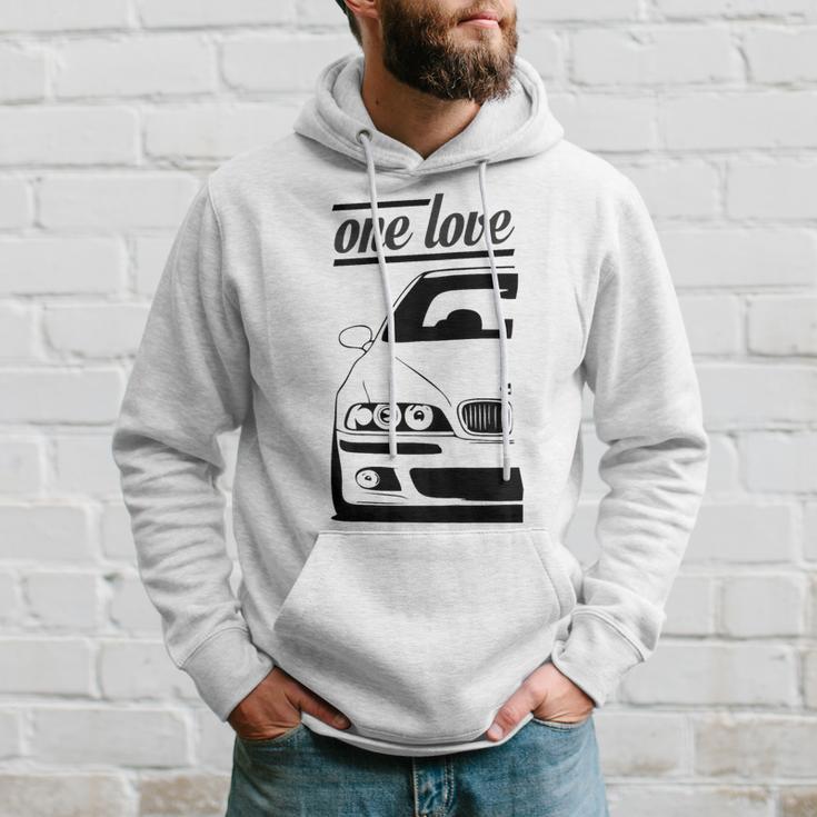 E39 5 Series With Ein Liebe Ein Leben A Love A Life Motif Hoodie Geschenke für Ihn