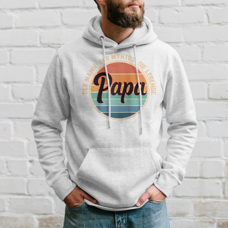 Herrenaterintage Geschenk Der Mann Der Mythos Die Legende Papa Raglan Kapuzenpullover Geschenke für Ihn