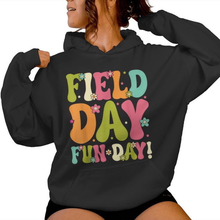Field Day Fun Day Last Day Of School Groovy Teacher Student Women Hoodie