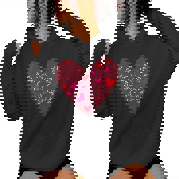 Grand Cœur Rouge Avec De Nombreux Petits Cœurs Colorés À L