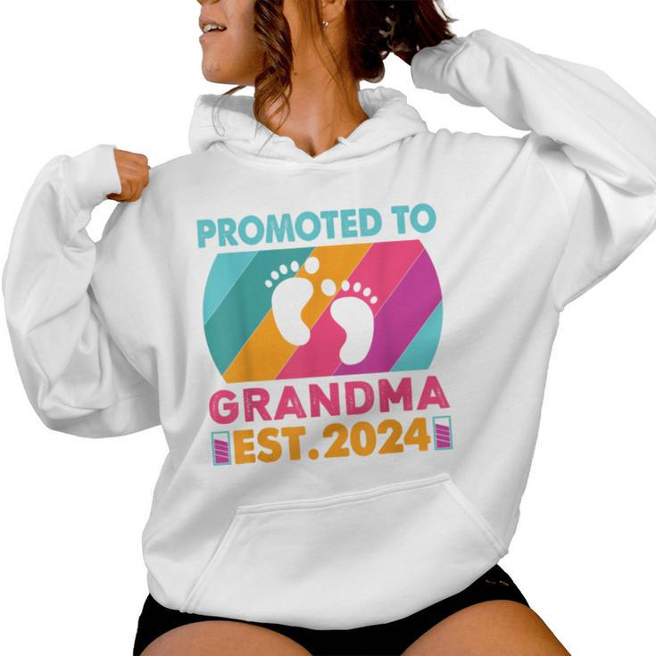 Promoted To Grandma 2024 Great Grandma 2024 Vintage Retro Women Hoodie