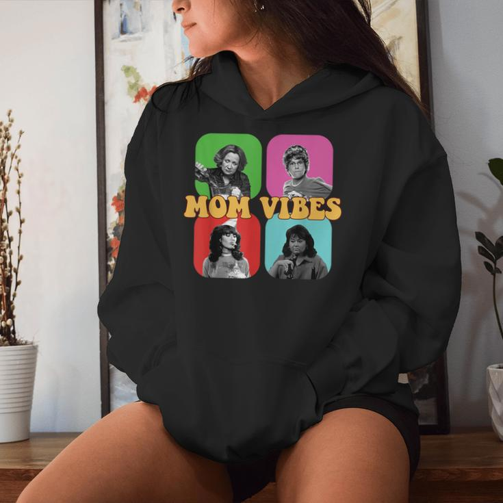 90’S Mom Vibes Vintage Retro Mom Life Mother Day Women Hoodie Gifts for Her