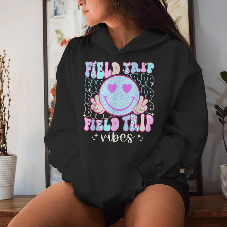 Field Day Field Trip Vibes Fun Day Groovy Teacher Student Women Hoodie Gifts for Her