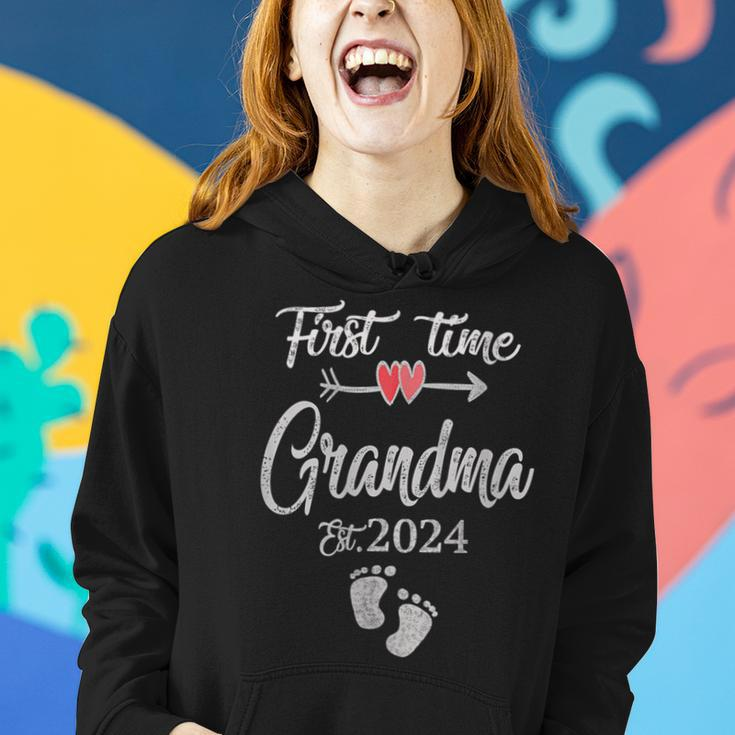 First Time Grandma 2024 Cute Heart Mother's Day New Grandma Women Hoodie Gifts for Her