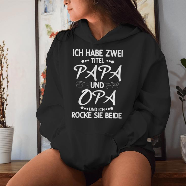 Granddaughter Grandma Weltbester Ich Habe Zwei Titel Papa Und Opa Kapuzenpullover für Damen Geschenke für Sie