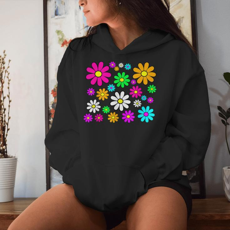 Happy Bright Daisies Daisy 60'S 70S Retro Vintage Hippie Women Hoodie Gifts for Her