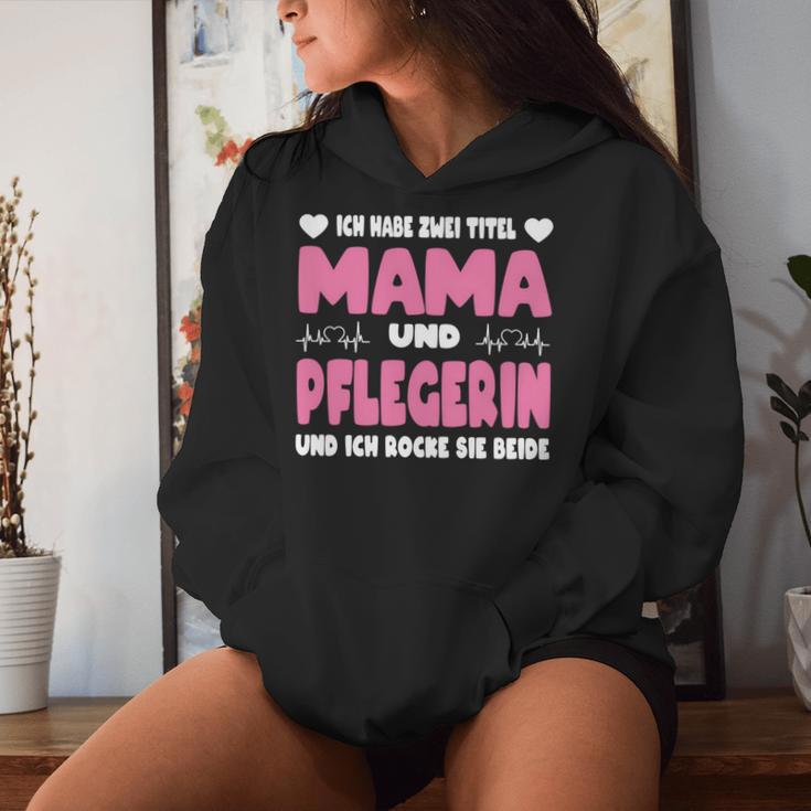 Ich Habe Zwei Titel Mama Und Pflegerin Pflege Pflegekraft Kapuzenpullover für Damen Geschenke für Sie