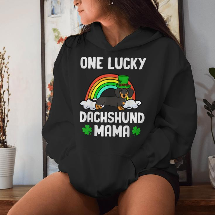 One Lucky Dachshund Mama Dog St Patrick's Day Women Hoodie Gifts for Her