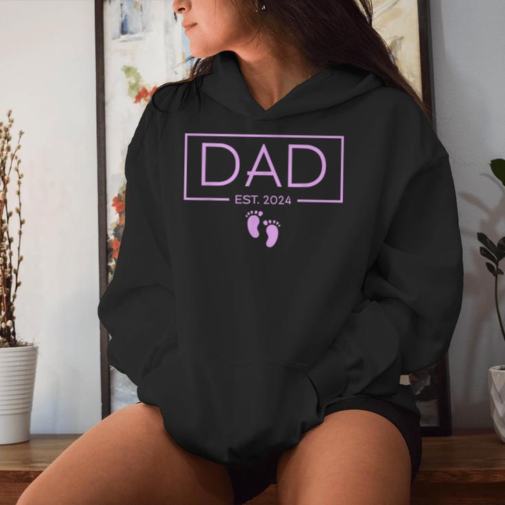 Papa Established Est 2024 Mädchen Neugeborenes Herren Neuer Papa Kapuzenpullover für Damen Geschenke für Sie