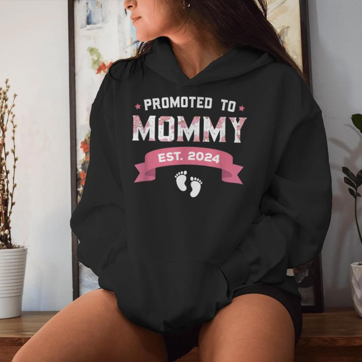 Promoted To Mommy Est 2024 New Mom First Mommy Women Hoodie Gifts for Her