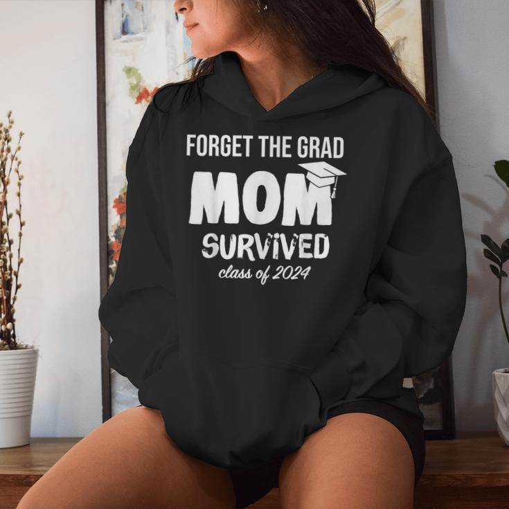 Proud Mom Of A 2024 Graduate 2024 Graduation Women Hoodie Gifts for Her