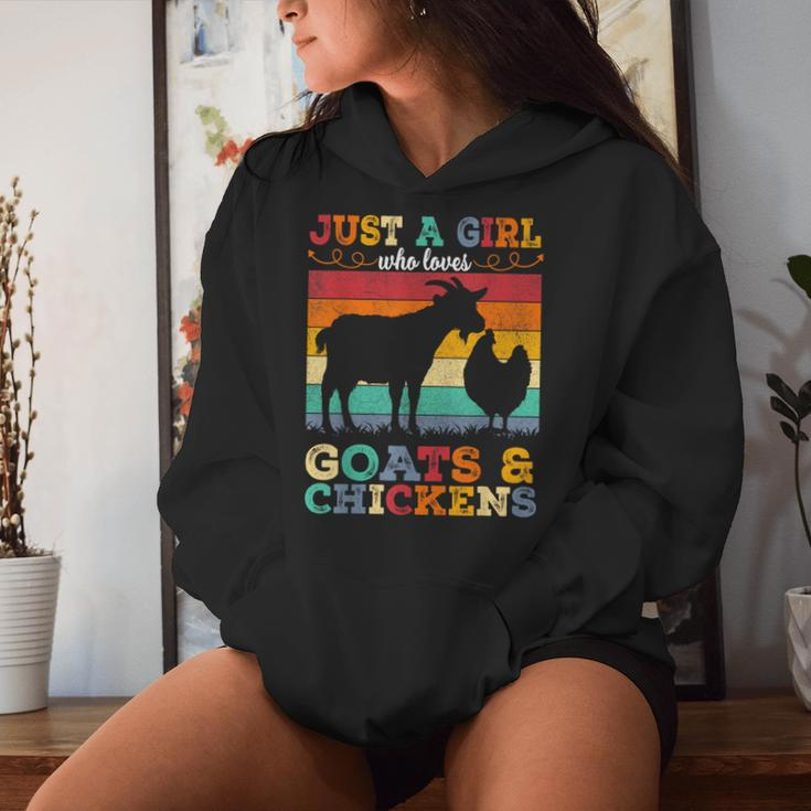 Retro Vintage Just A Girl Who Loves Chickens & Goats Farmer Women Hoodie Gifts for Her