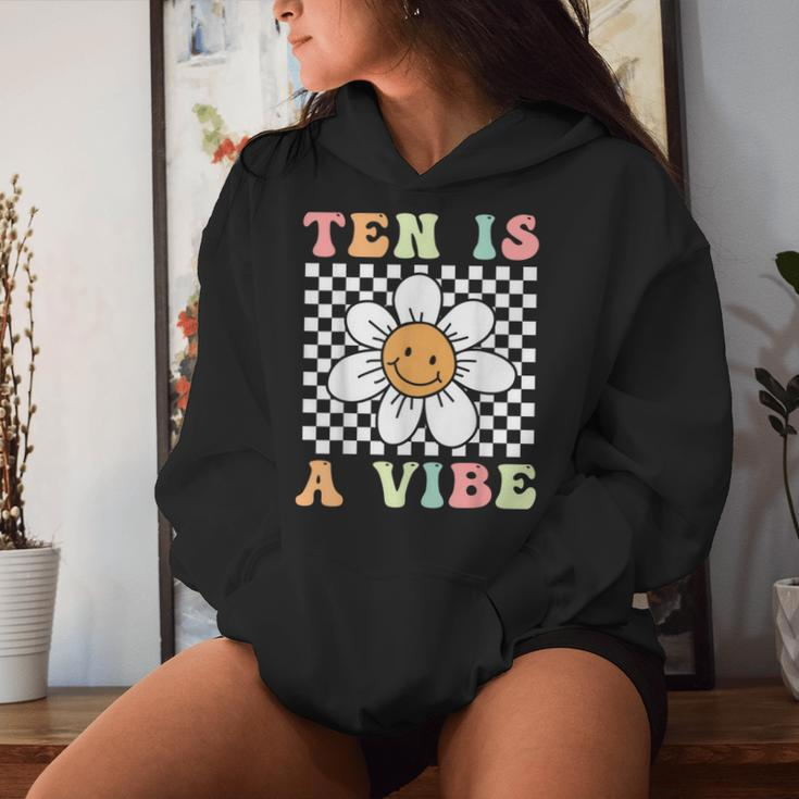 Ten Is A Vibe Cute Groovy 10Th Birthday Party Daisy Flower Women Hoodie Gifts for Her