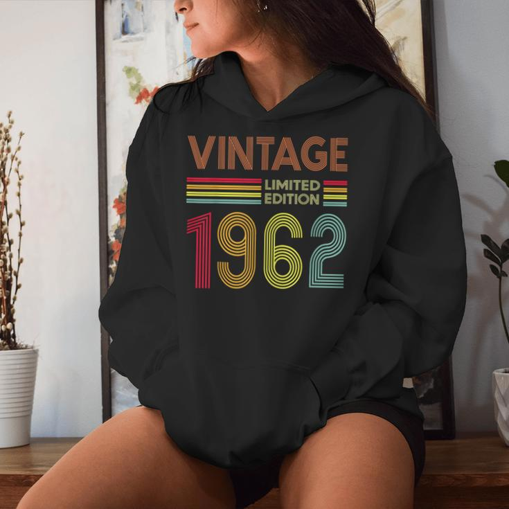 Vintage 1962 60 Years Old And 60Th Birthday Women Hoodie Gifts for Her