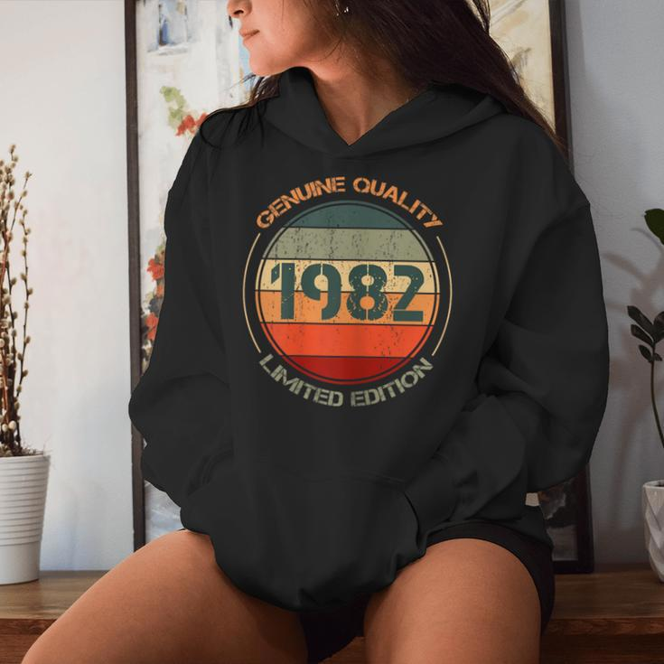 Vintage 1982For Retro 1982 Birthday Women Hoodie Gifts for Her