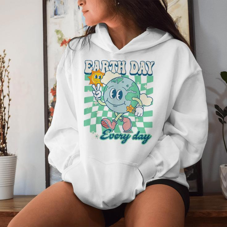 Earth Day Groovy Everyday Checkered Environment 54Th Anni Women Hoodie Gifts for Her