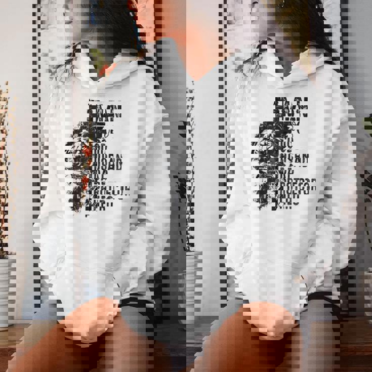 Man Of God Husband Dad Protector Hero Christian Father's Day Women Hoodie Gifts for Her
