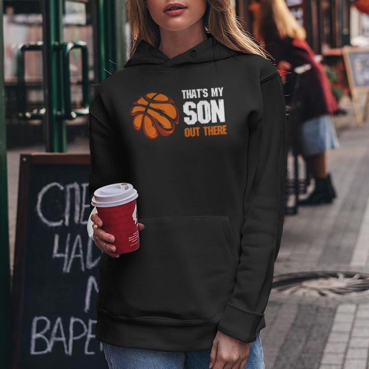 Basketball Mama Papa Lustig Das Ist Mein Sohn Da Draußen Basketball Kapuzenpullover für Damen Lustige Geschenke