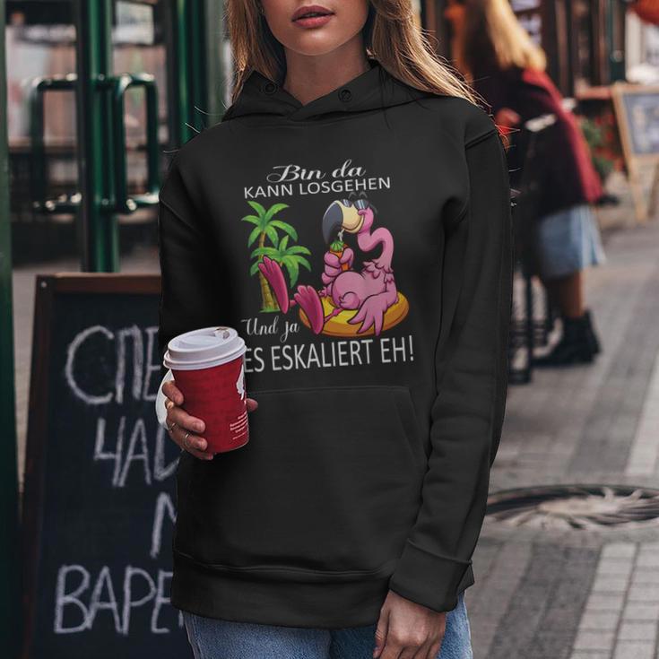 Flamingo Bin Da Kann Losgehen Und Ja Es Escaliert Eh Costume Kapuzenpullover für Damen Lustige Geschenke