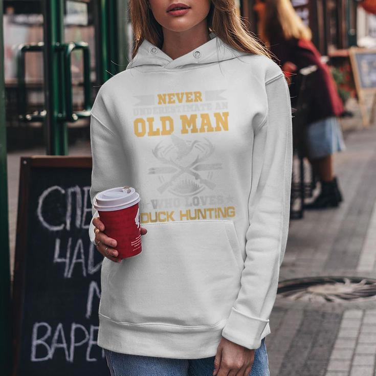 Never Underestimate An Old Man Who Loves Duck Hunting Women Hoodie Personalized Gifts