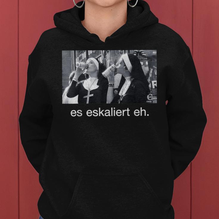 Es Eskaliert Eh X Nonnen Drinking Beer Fun New Bigger Style Kapuzenpullover für Damen